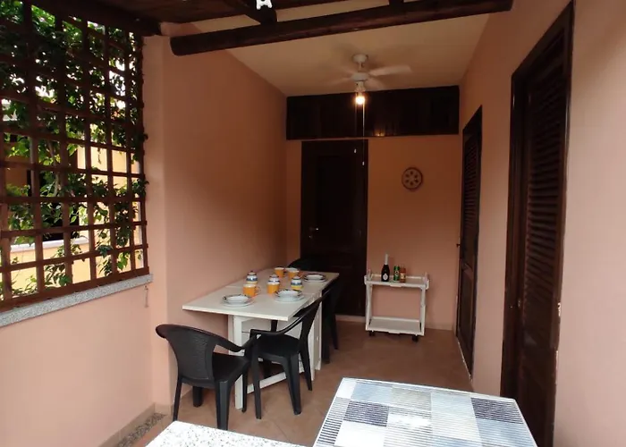 Vakantiehuis Agli Ulivi San Teodoro (Sardinia)